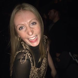 Meet your Posher, Cristina